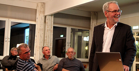 Dennis Kristensen i hopla til debatbøde i Aars.